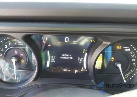 2024 Jeep Wrangler 4Xe Sahara 4Xe z USA, uszkodzony, nr VIN 1C4RJXP60RW316113